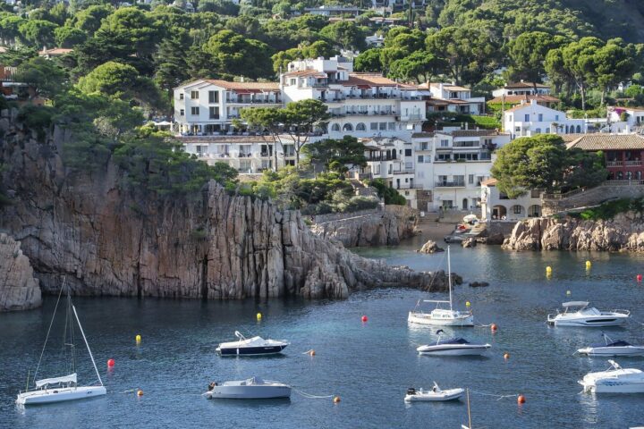 Real Estate in Costa Brava