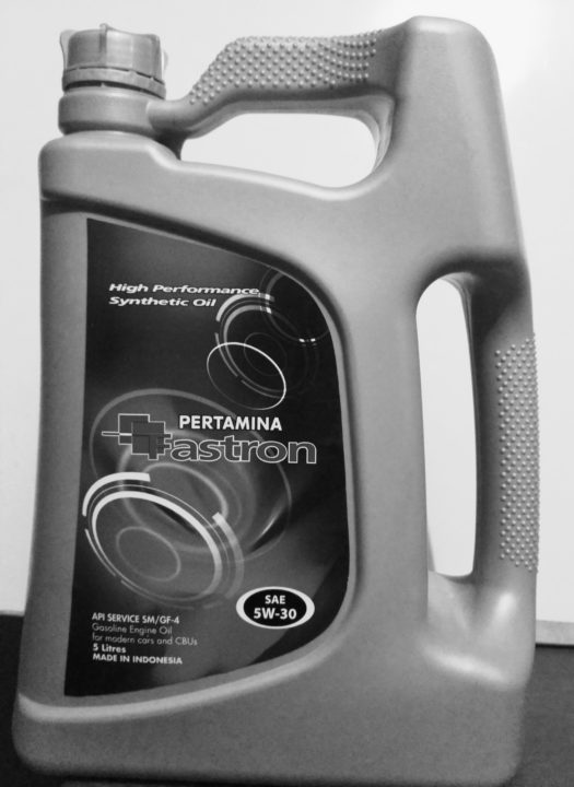 pertamina SAE 5w-30 Synthetic Engine Oil