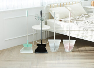 Broombi smart broom